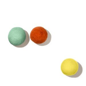 LOVEVERY Felt Ball Set | The Inspector Play Kit